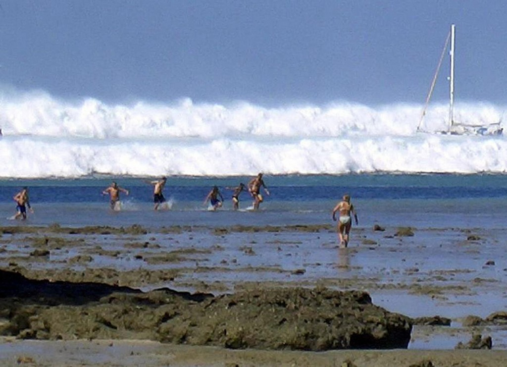 tsunami 2004.